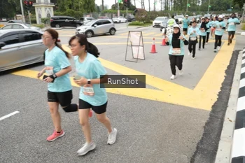 Runner Photo 4255505