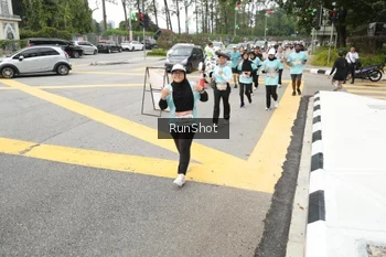 Runner Photo 4255514