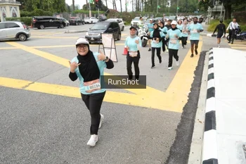Runner Photo 4255523