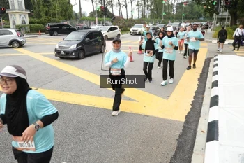 Runner Photo 4255524
