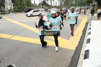 Runner Photo 4255532