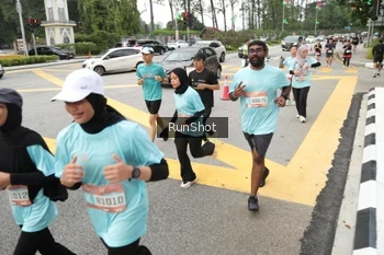 Runner Photo 4255538