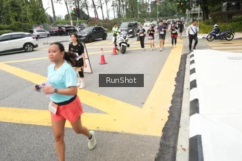 Runner Photo 4255562