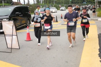 Runner Photo 4255575