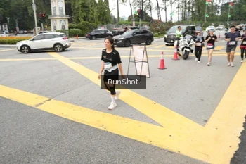 Runner Photo 4255579