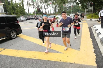 Runner Photo 4255592