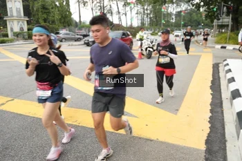 Runner Photo 4255601