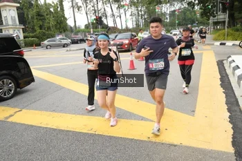 Runner Photo 4255604