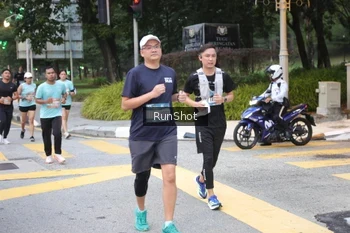 Runner Photo 4255630