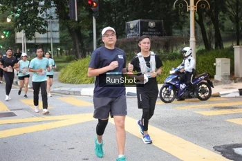 Runner Photo 4255647