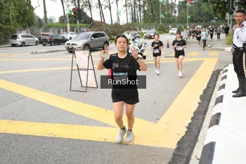 Runner Photo 4255658