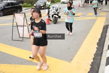 Runner Photo 4255670