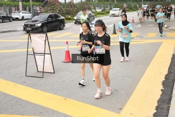 Runner Photo 4255671