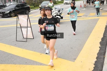 Runner Photo 4255676
