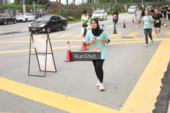 Runner Photo 4255677