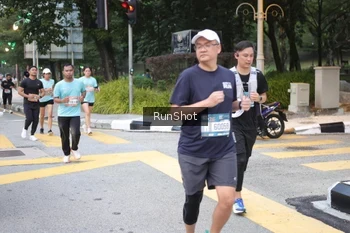 Runner Photo 4255680