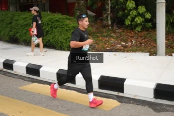 Runner Photo 4255692