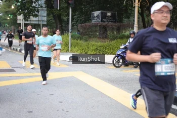 Runner Photo 4255693