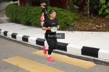 Runner Photo 4255703