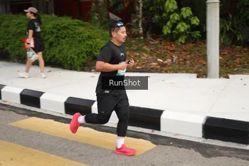 Runner Photo 4255705