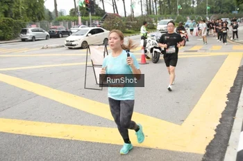 Runner Photo 4255706