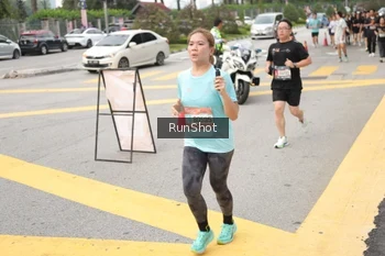 Runner Photo 4255709