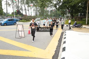 Runner Photo 4255718