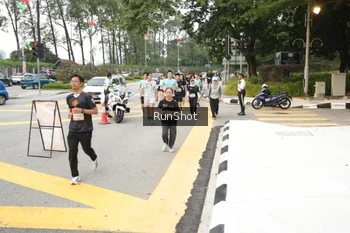 Runner Photo 4255725