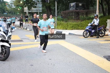 Runner Photo 4255728
