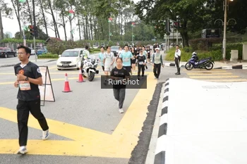 Runner Photo 4255730