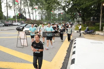 Runner Photo 4255738