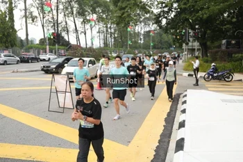 Runner Photo 4255740
