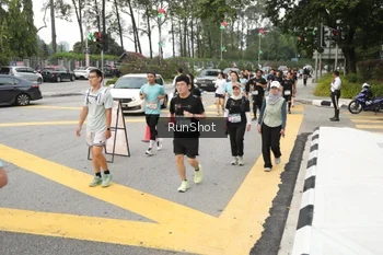 Runner Photo 4255741