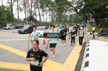 Runner Photo 4255742