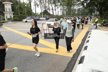 Runner Photo 4255765
