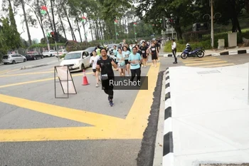 Runner Photo 4255773