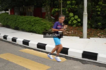 Runner Photo 4255802