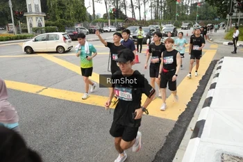 Runner Photo 4255814