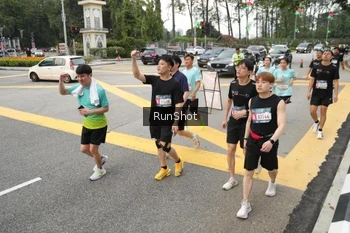 Runner Photo 4255816