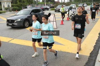 Runner Photo 4255841