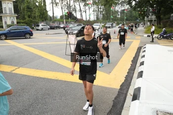 Runner Photo 4255842