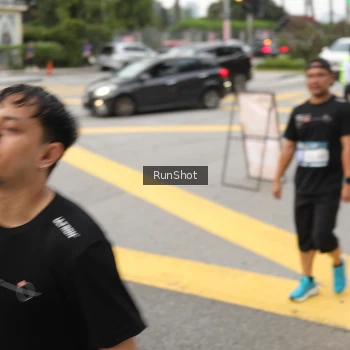 Runner Photo 4255845