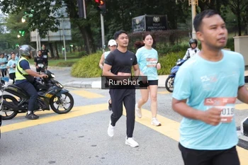 Runner Photo 4255854