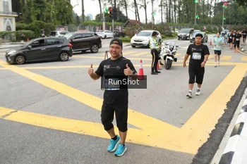 Runner Photo 4255855