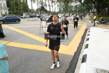 Runner Photo 4255857