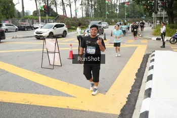 Runner Photo 4255864