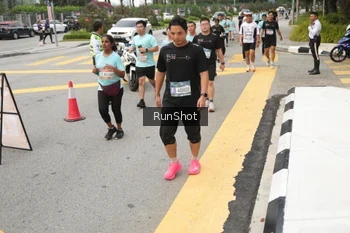 Runner Photo 4255882
