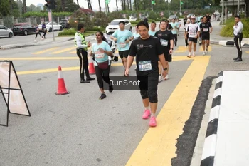 Runner Photo 4255886