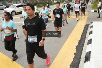 Runner Photo 4255890