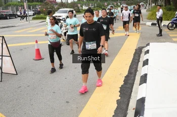 Runner Photo 4255892